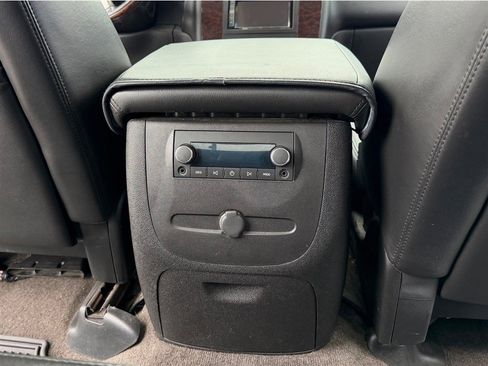Used 2008 GMC Sierra 1500 Denali AWD/4WD image 31
