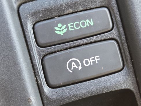 Certified 2023 Honda Accord EX image 9