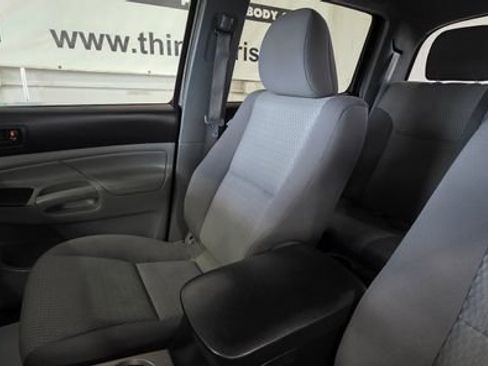 Used 2012 Toyota Tacoma 4x4 Double Cab image 21