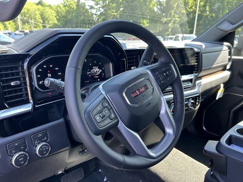 Used 2026 GMC Sierra 2500 SLE w/ SLE Value Package; AWD/4WD image 54