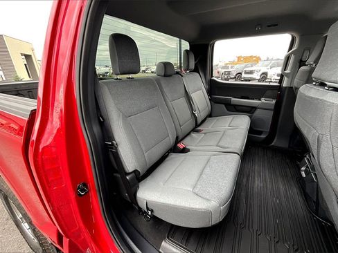 Used 2024 Ford F150 XLT w/ Tow/Haul Package image 28