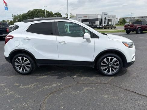 Used 2021 Buick Encore Preferred w/ Safety Package AWD/4WD image 4