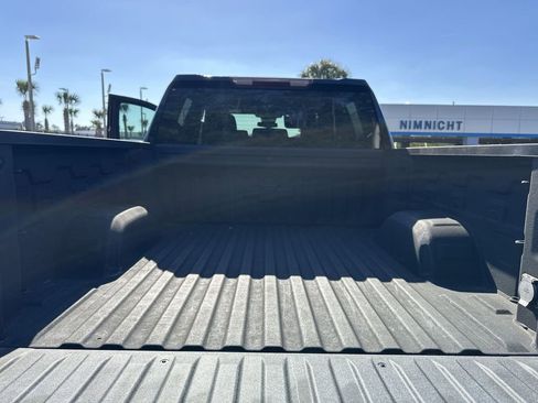 Used 2022 Chevrolet Silverado 1500 RST image 23