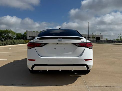 Used 2021 Nissan Sentra SV image 5