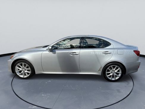 Used 2011 Lexus IS 250 image 4