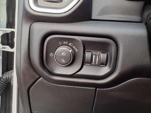 Used 2024 RAM 2500 Laramie w/ Safety Group image 21