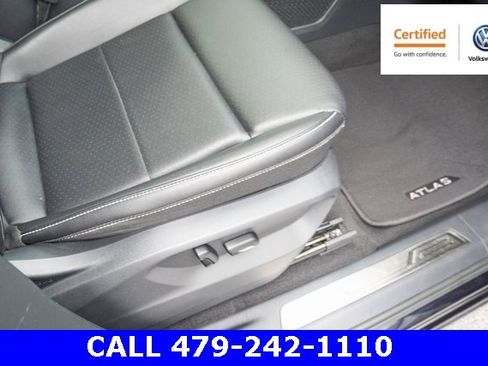Certified 2022 Volkswagen Atlas SEL R-Line image 42