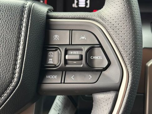 New 2026 Toyota 4Runner SR5 image 26