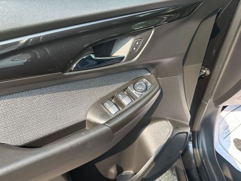 Used 2025 Chevrolet TrailBlazer LT AWD/4WD image 13