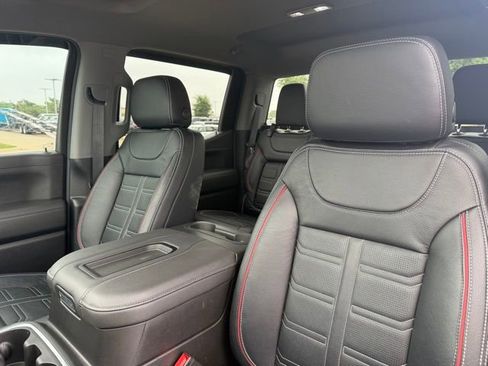 Used 2022 Chevrolet Silverado 1500 RST AWD/4WD image 10