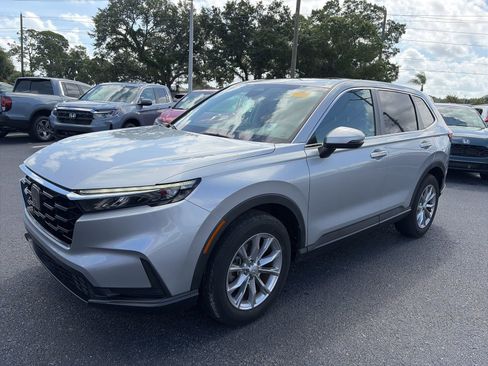 Certified 2023 Honda CR-V EX image 3
