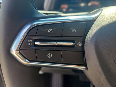 New 2026 Chevrolet Equinox LT image 24