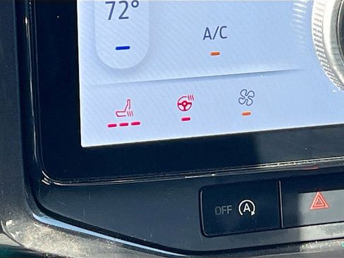 Used 2024 Ford Expedition Limited image 21