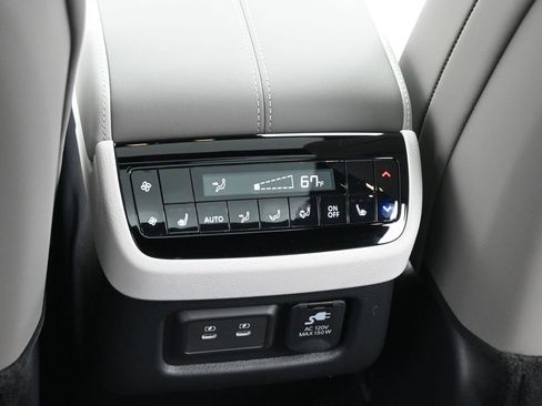 New 2026 INFINITI QX60 Autograph w/ Autograph Tech Package image 15