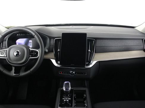 New 2026 Volvo XC90 B6 Plus AWD/4WD image 5
