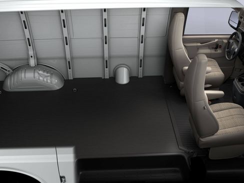 New 2026 Chevrolet Express 2500 w/ Chrome Appearance Package RWD image 30