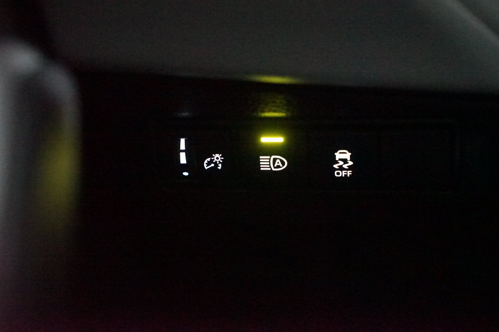 New 2026 Toyota Corolla Cross LE w/ Moonroof Package FWD image 23