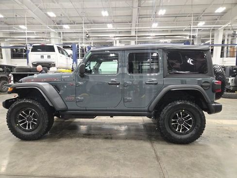 New 2026 Jeep Wrangler Unlimited Rubicon AWD/4WD image 6