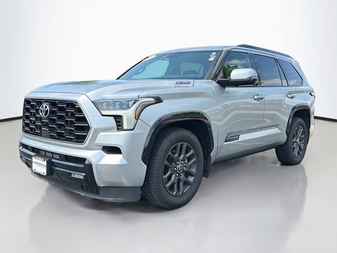 Used 2023 Toyota Sequoia Platinum AWD/4WD image 13
