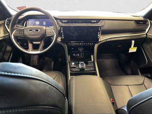 New 2026 Jeep Grand Cherokee L Limited image 11