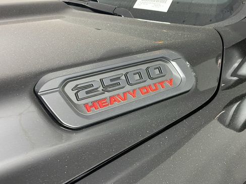 New 2025 RAM 2500 Big Horn AWD/4WD image 11