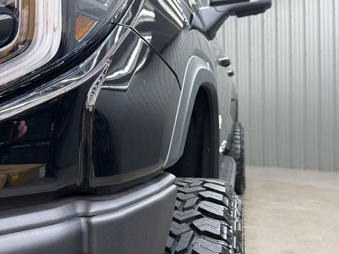 Used 2025 GMC Sierra 1500 AT4X image 14