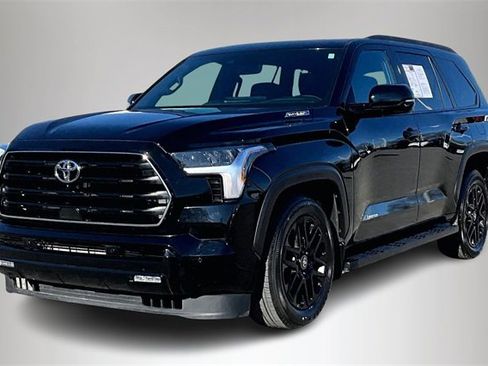 Used 2025 Toyota Sequoia Limited image 2