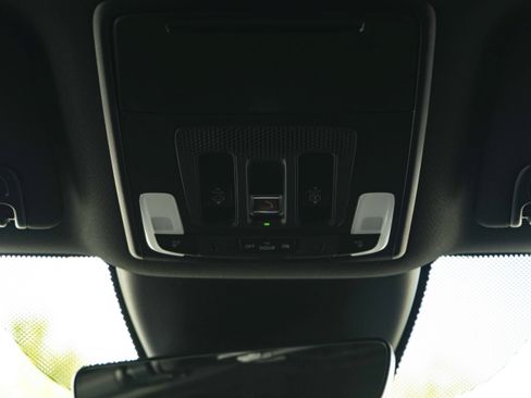 Used 2026 Honda Pilot Black Edition image 37