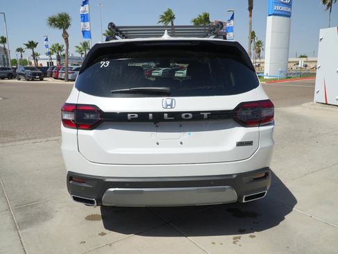 New 2026 Honda Pilot EX-L image 6