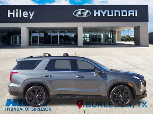 Used 2024 Hyundai Palisade XRT image 3