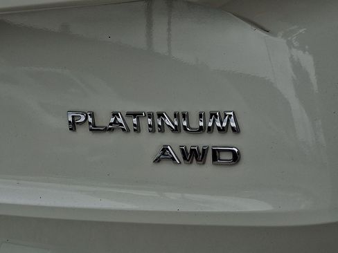 Certified 2023 Nissan Rogue Platinum w/ Platinum Premium Package AWD/4WD image 31