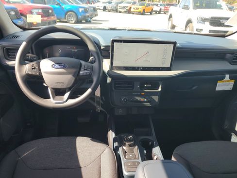 New 2026 Ford Maverick XL image 14