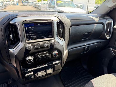 Used 2023 Chevrolet Silverado 2500 LT image 22