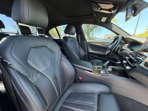 Used 2021 BMW 540i w/ M Sport Package RWD image 19