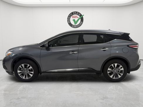 Used 2017 Nissan Murano SL w/ SL Technology Package FWD image 2