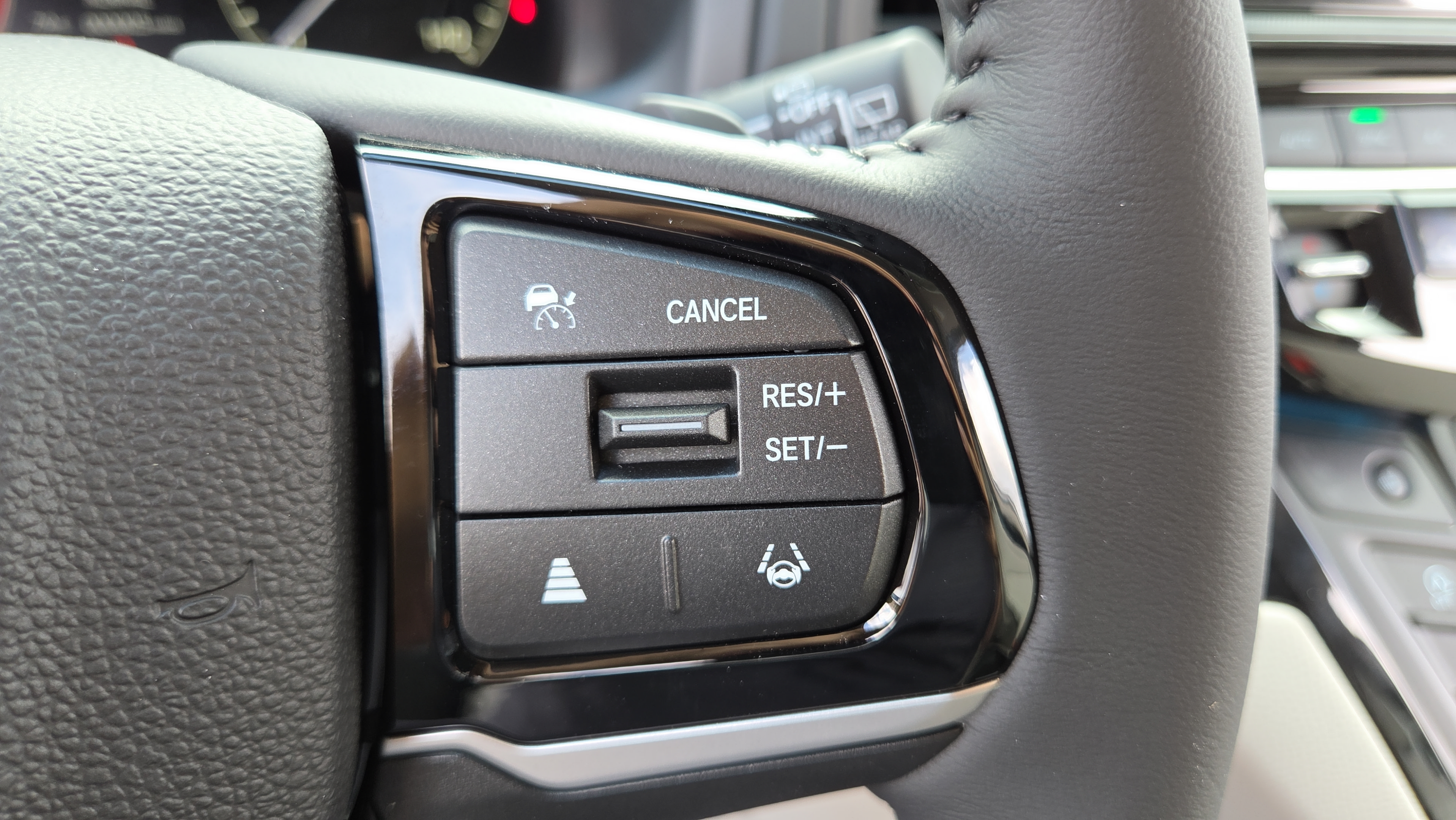 Used 2026 Honda Odyssey Touring image 27