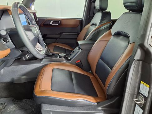 Used 2024 Ford Bronco Outer Banks AWD/4WD image 22