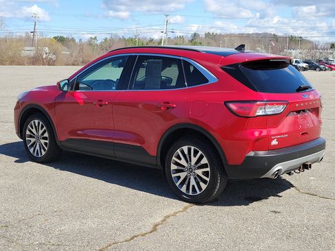 Used 2022 Ford Escape Titanium w/ Class II Trailer Tow Package AWD/4WD image 7