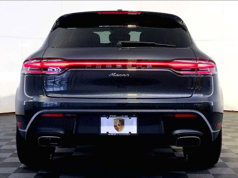 Certified 2026 Porsche Macan AWD/4WD image 6