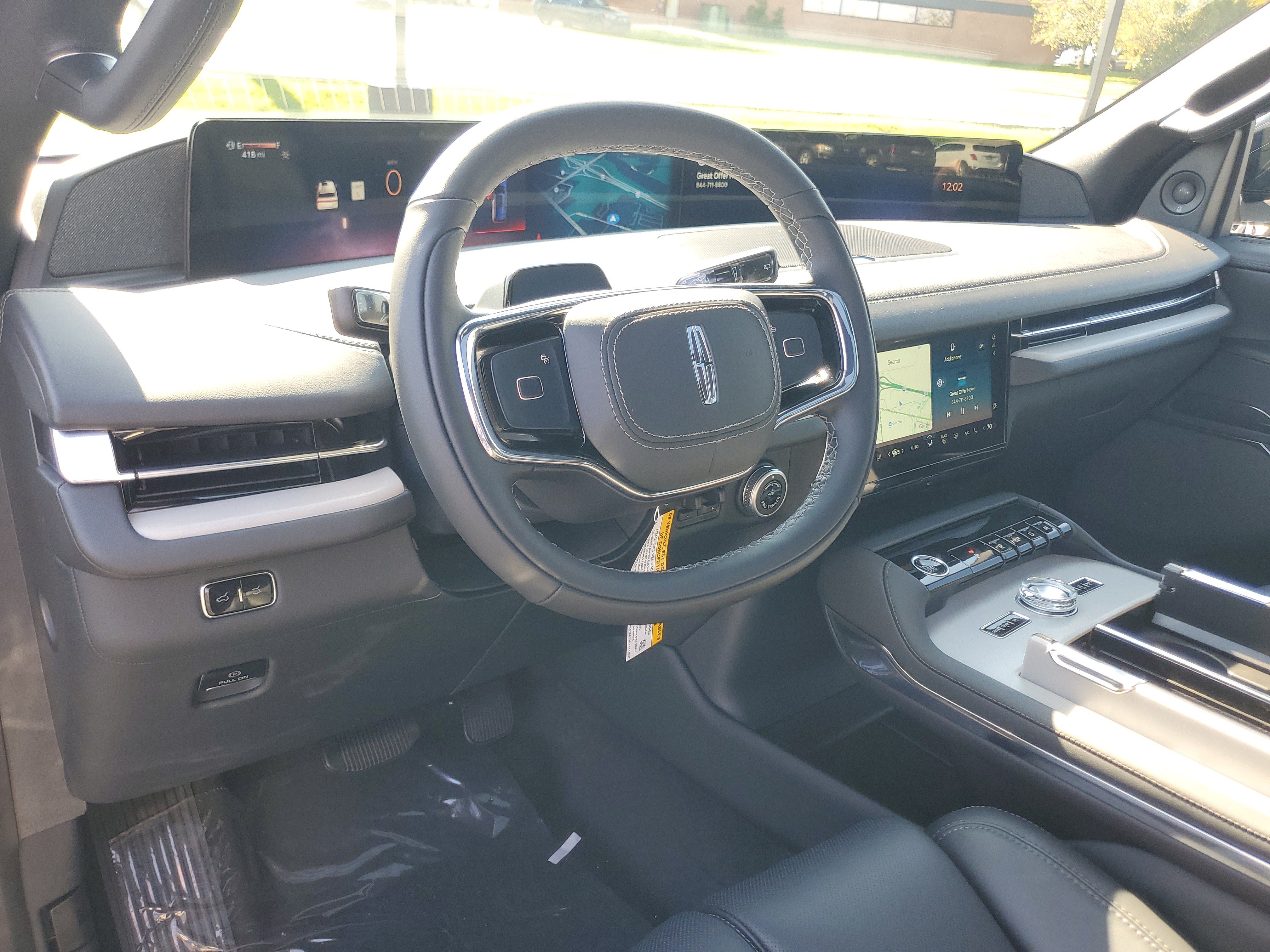 New 2027 Lincoln Navigator Reserve w/ Jet Appearance Package AWD/4WD image 14