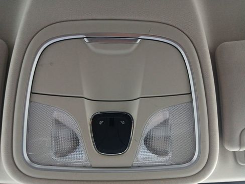 Used 2015 Chrysler 200 C w/ Navigation & Sound Group I AWD/4WD image 7