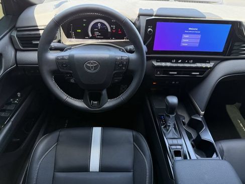Used 2026 Toyota Camry Hybrid w/ Multimedia Upgrade Package FWD image 12