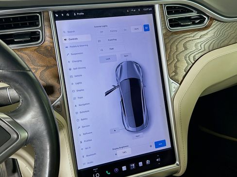Used 2018 Tesla Model S 100D AWD/4WD image 25