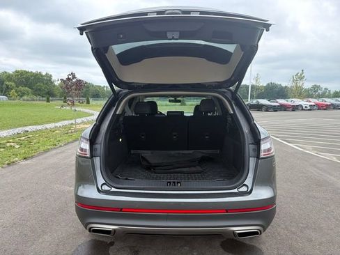 Used 2023 Lincoln Nautilus Reserve w/ Monochromatic Package AWD/4WD image 10