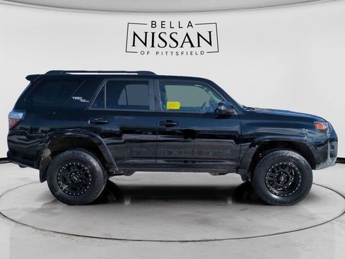 Used 2019 Toyota 4Runner TRD Off-Road Premium image 3