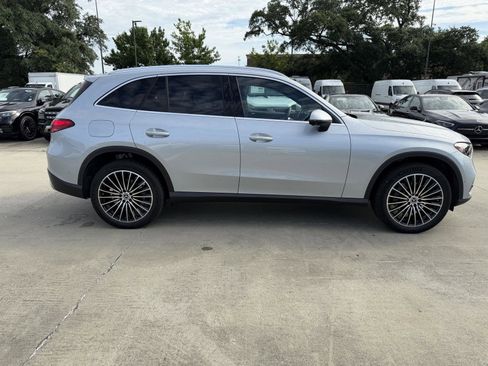 Certified 2026 Mercedes-Benz GLC 300 image 29