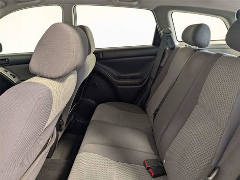 Used 2008 Toyota Matrix FWD image 36