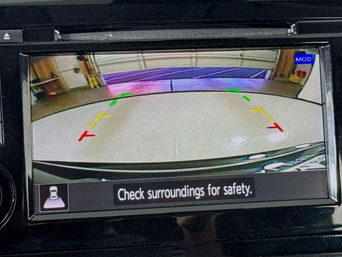 Used 2020 Nissan Rogue SV w/ Premium Package image 38