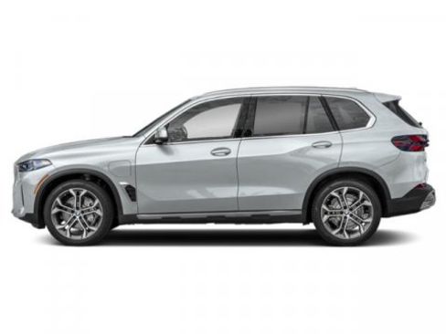 New 2026 BMW X5 xDrive50e w/ M Sport Package AWD/4WD image 6