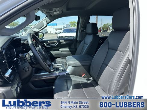 Used 2024 Chevrolet Silverado 1500 LTZ image 11
